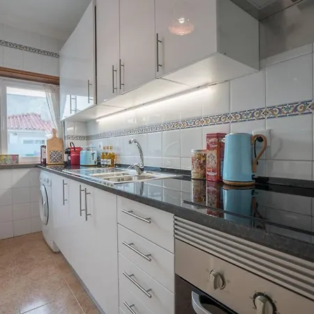 Sea View With Balcony 2 Mins From In Old Town Κασκαΐς